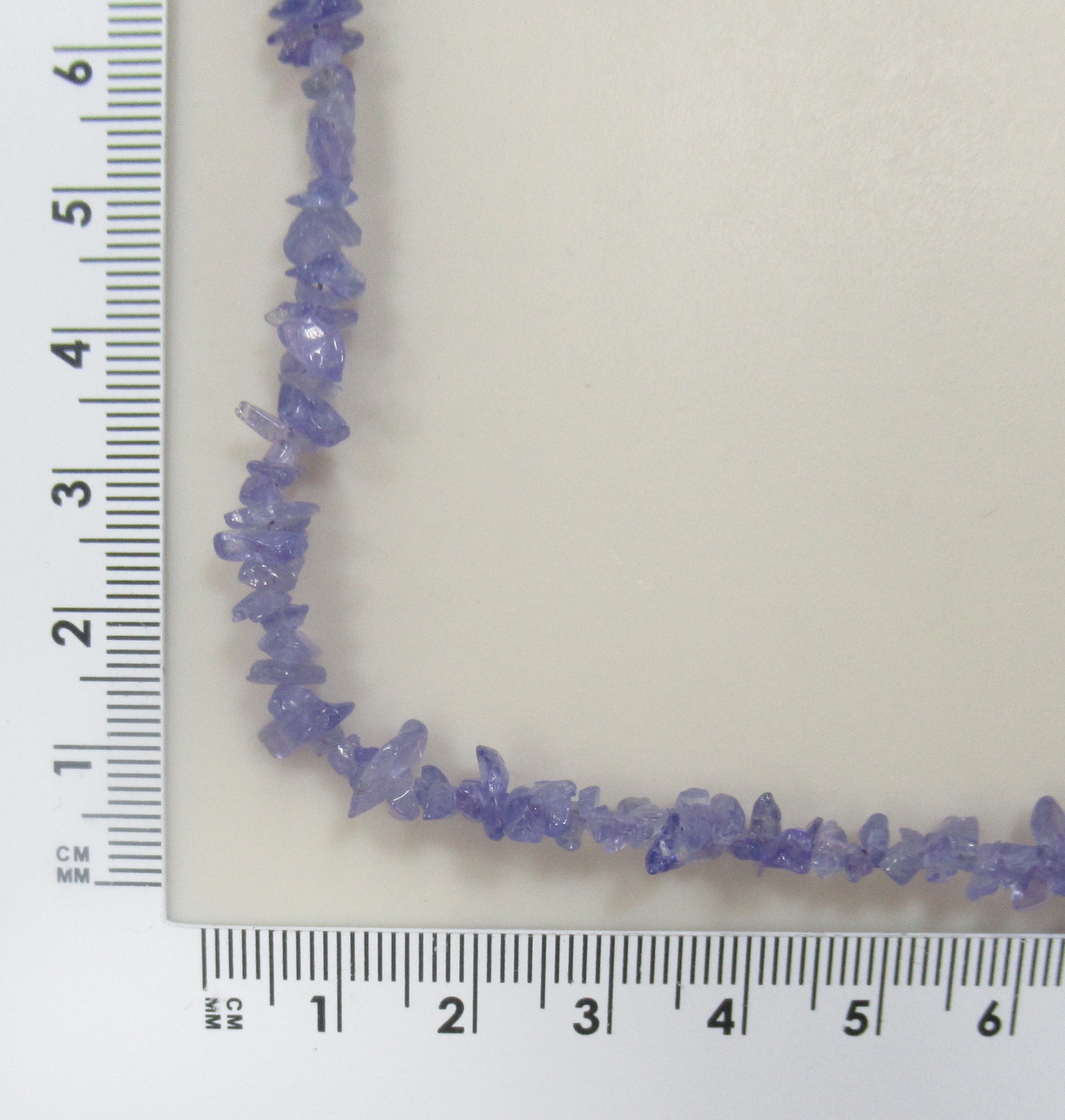 Бусы из танзанита